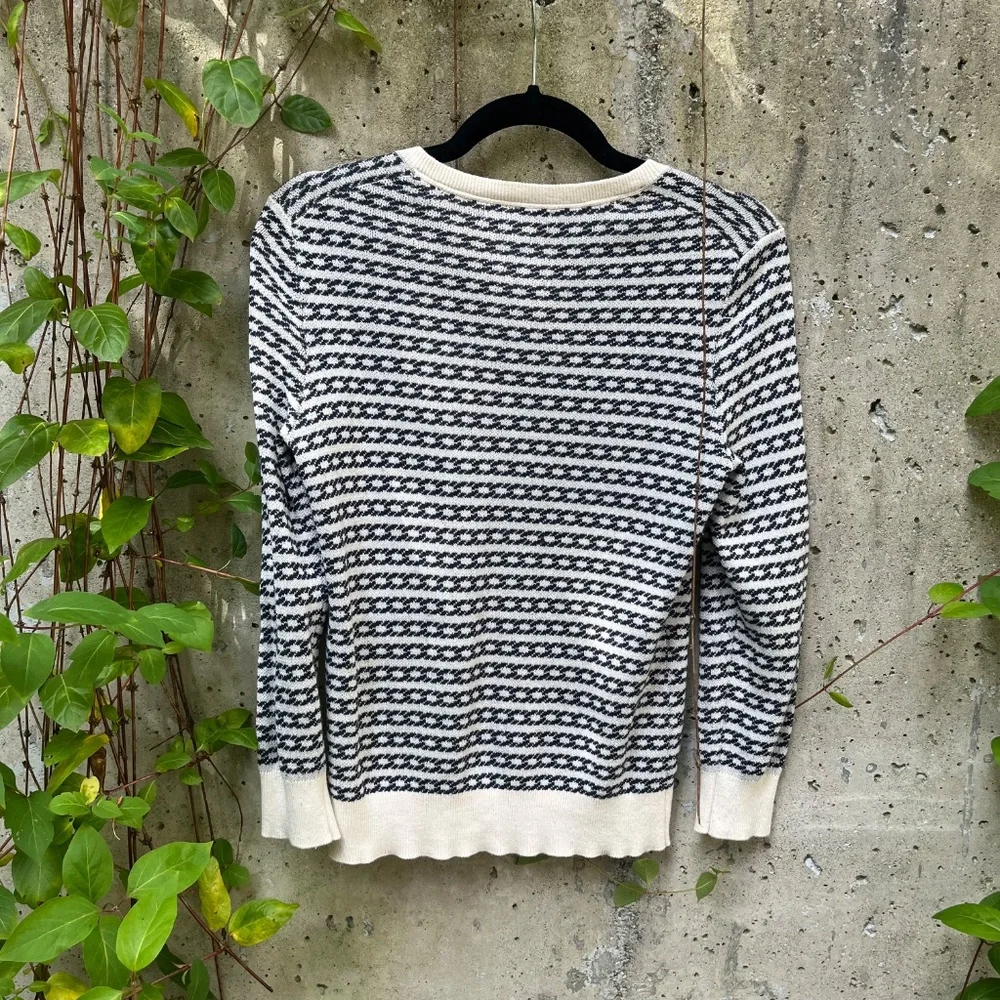 Banana Republic BR, Women's Silk Blend Jacquard Cardigan, Navy / Cream, Small - Picture 5 of 11